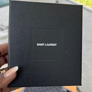 Authentic YSL card case no damage one owner